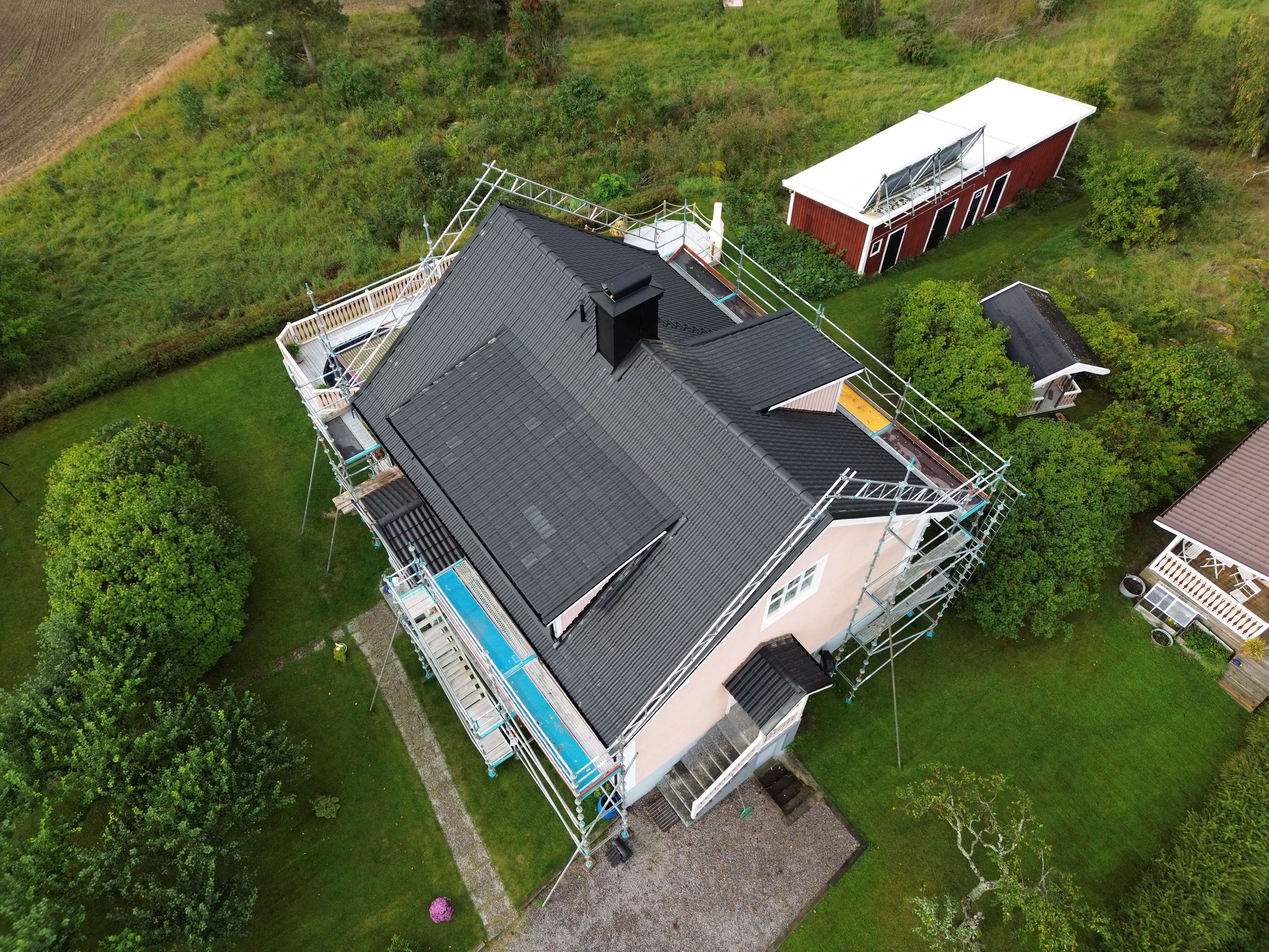 Plåtarbeten utfört av JBE Takspecialisterna